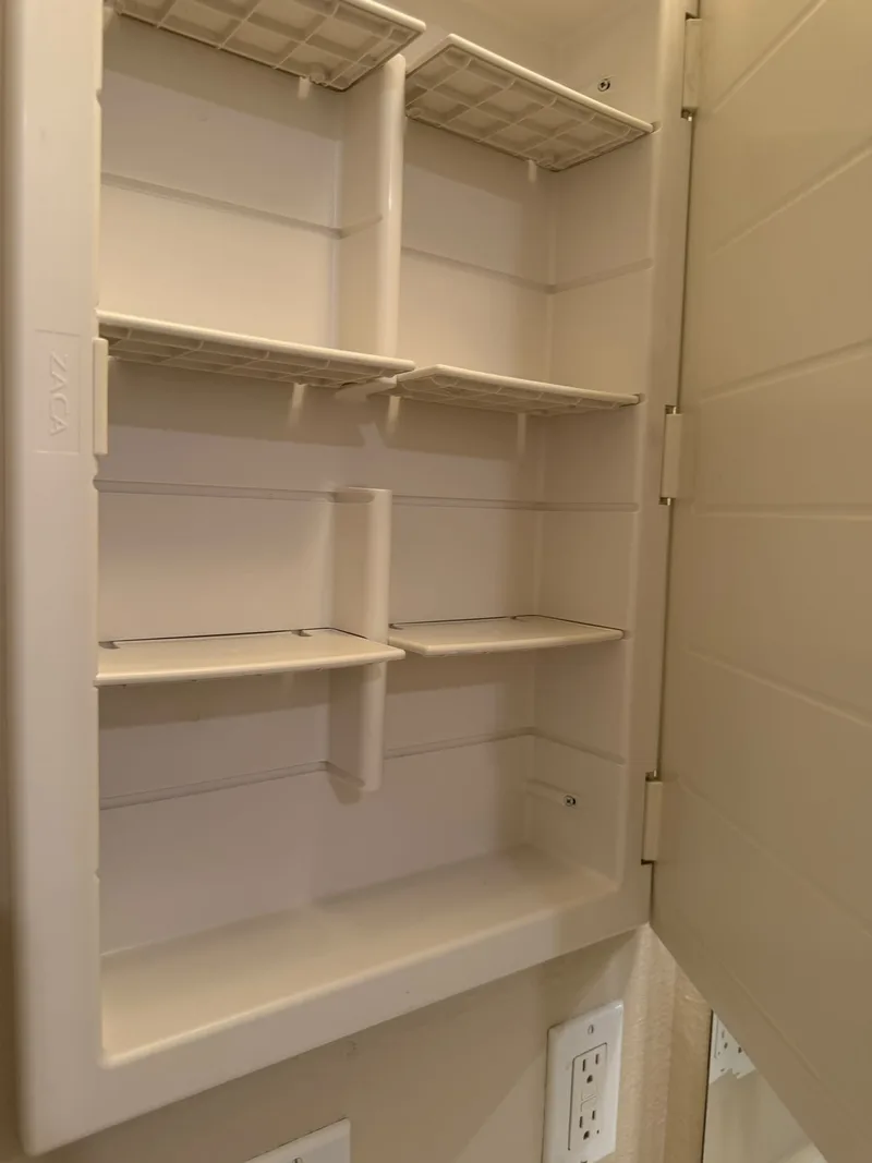 Cabinet shelves after cleaning